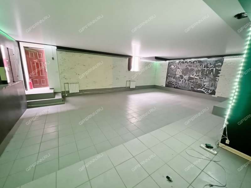 помещение под помещение свободного назначения на Казанском шоссе