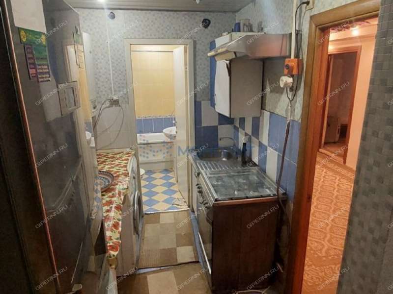 трёхкомнатная квартира на улице Литвинова дом 40