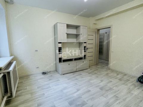 2-komnatnaya-ul-nevzorovyh-d-37 фото