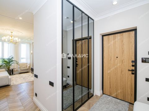 1-komnatnaya-ul-eniseyskaya-d-1a фото