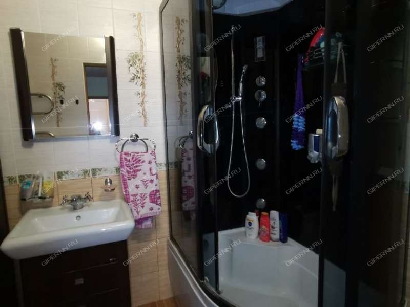 двухкомнатная квартира на улице Коминтерна дом 260