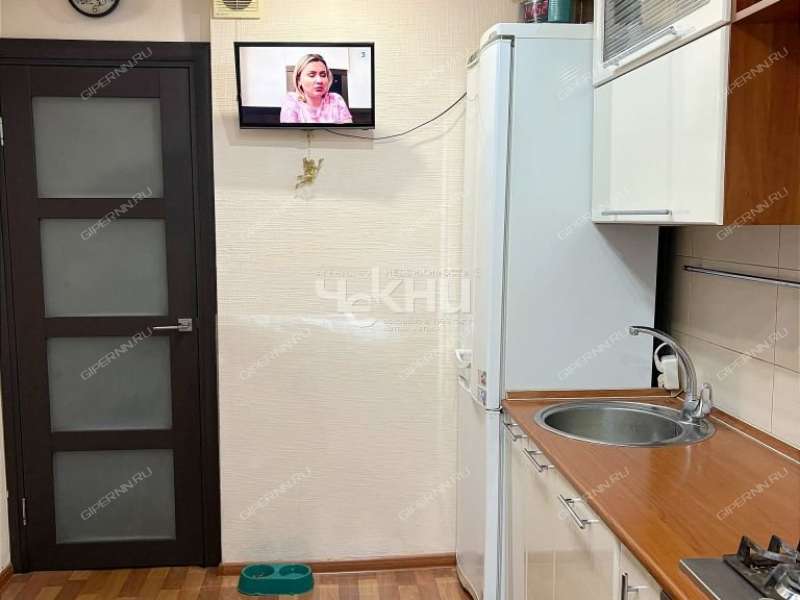 трёхкомнатная квартира на Полтавской улице дом 35