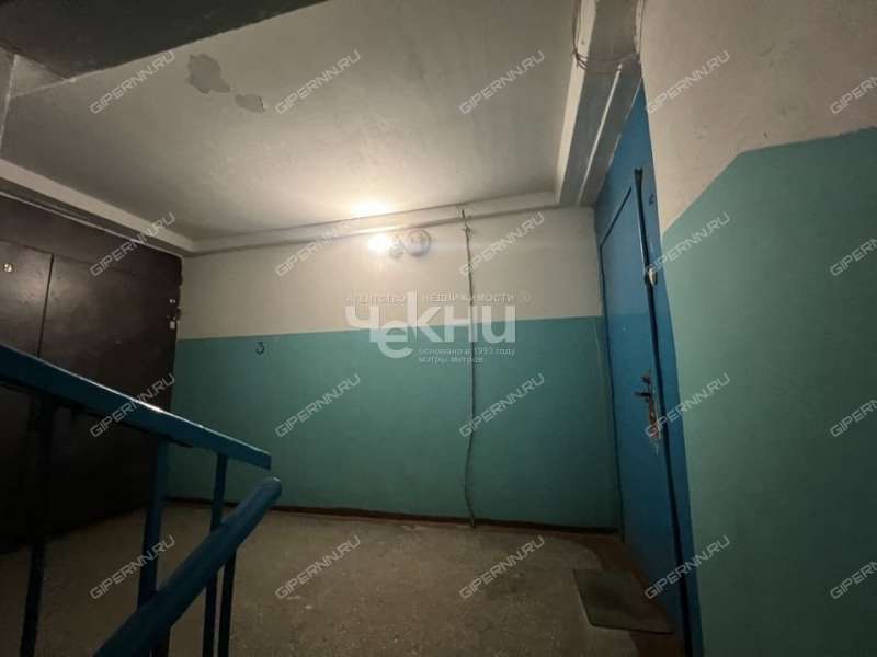 трёхкомнатная квартира на улице Дружаева дом 5