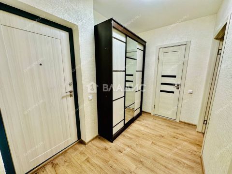 1-komnatnaya-ul-romantikov-d-3 фото