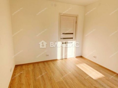 1-komnatnaya-prosp-geroev-donbassa-d-9 фото