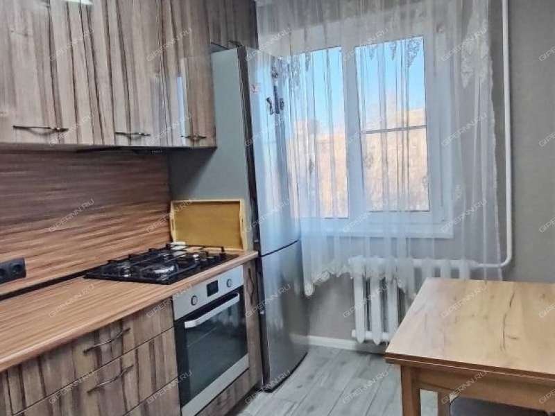 трёхкомнатная квартира на Мончегорской улице дом 30