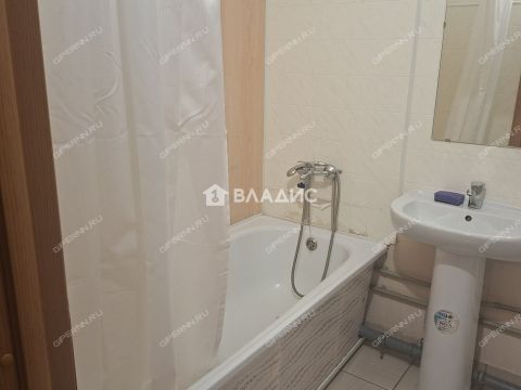 1-komnatnaya-ul-karla-marksa-d-42 фото