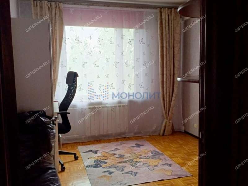 трёхкомнатная квартира на улице Танковая дом 20 Новосмолинский сп.