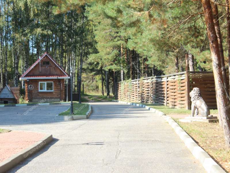 имущественный комплекс под недвижимость под гостиничный бизнес на  деревня Хмелевка