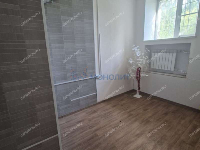 помещение под офис, торговую площадь на Московском шоссе