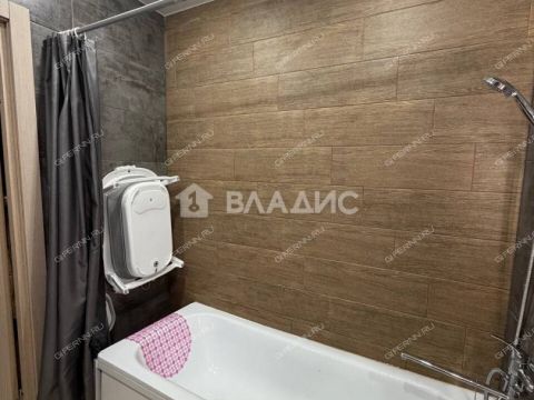 1-komnatnaya-nab-volzhskaya-d-19 фото