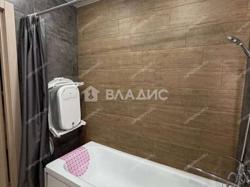 однокомнатная квартира на Волжской набережной дом 19