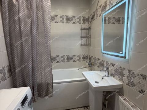 2-komnatnaya-ul-romantikov-d-14 фото