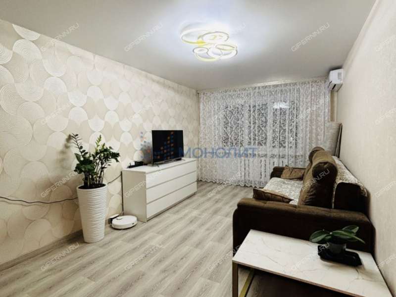 трёхкомнатная квартира на улице Федосеенко дом 9