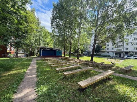 2-komnatnaya-ul-marshala-malinovskogo-d-3 фото