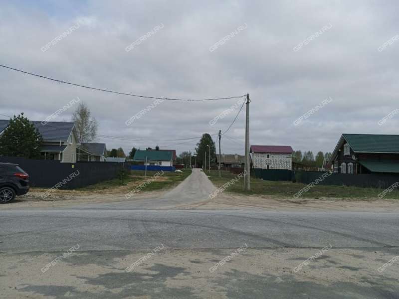 земельный участок 6,7 сотки деревня Ильинское