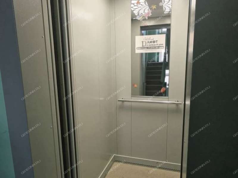 трёхкомнатная квартира на Большой Покровской улице дом 32