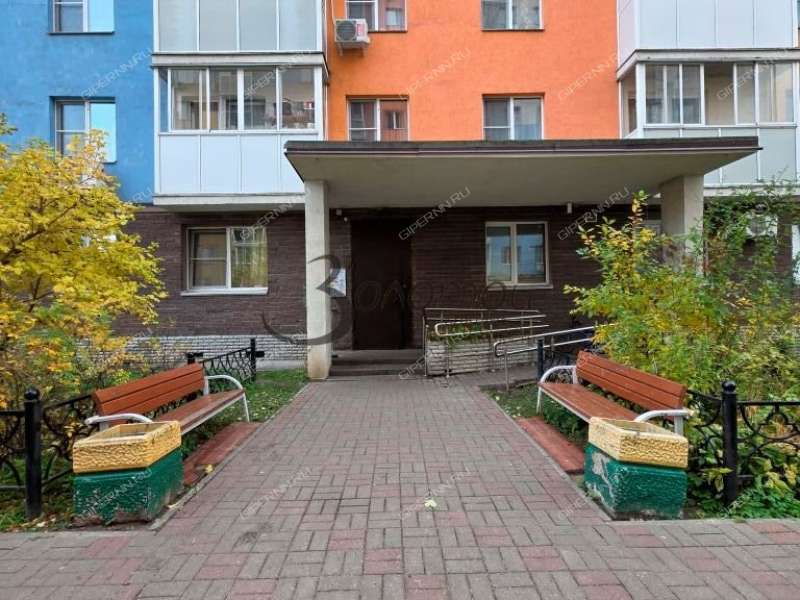 однокомнатная квартира на улице Движенцев дом 34