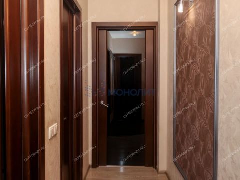 2-komnatnaya-nab-volzhskaya-d-8 фото