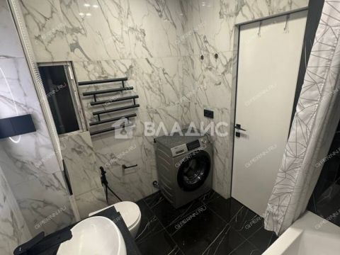 1-komnatnaya-ul-delovaya-d-22 фото