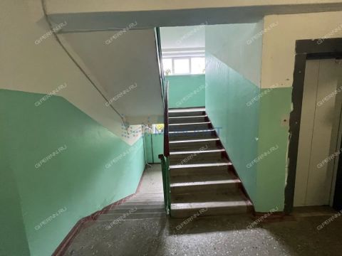 3-komnatnaya-ul-geroya-bykova-d-11 фото