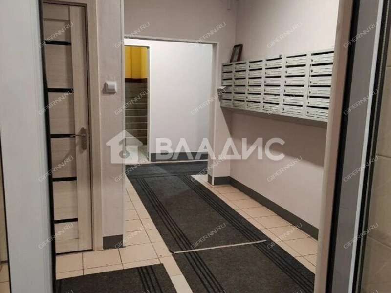 двухкомнатная квартира на улице Родионова дом 195 к2