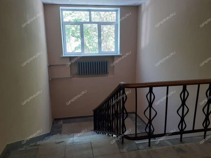 помещение под офис на Июльских Дней ул., д.1