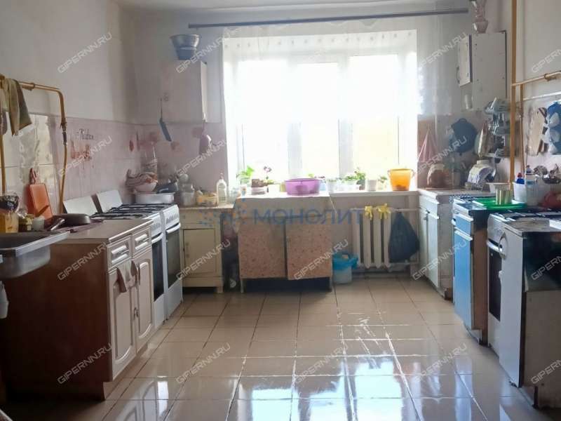 комната в доме 30 на Ясной улице