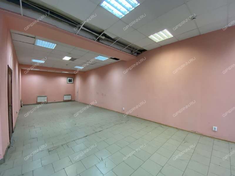 помещение под торговую площадь на улице Вторчермета