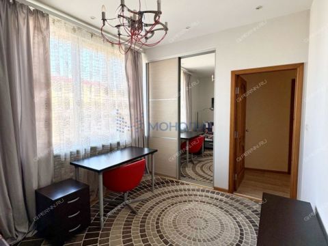 3-komnatnaya-ul-maslyakova-d-12a фото