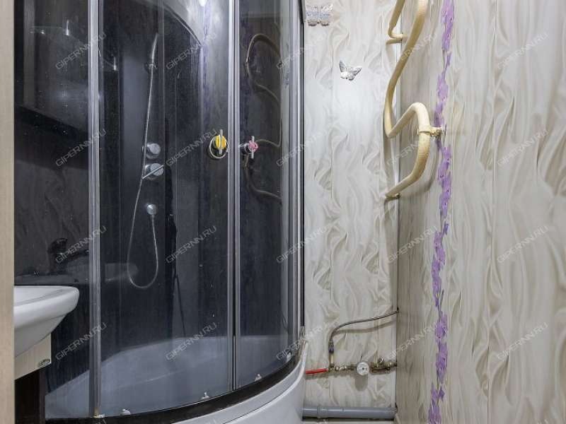 двухкомнатная квартира на улице Бурденко дом 14