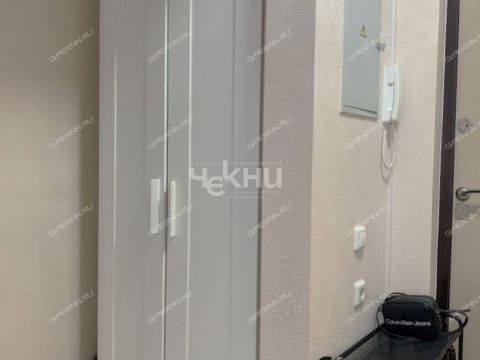 1-komnatnaya-ul-borisa-vidyaeva-d-18 фото