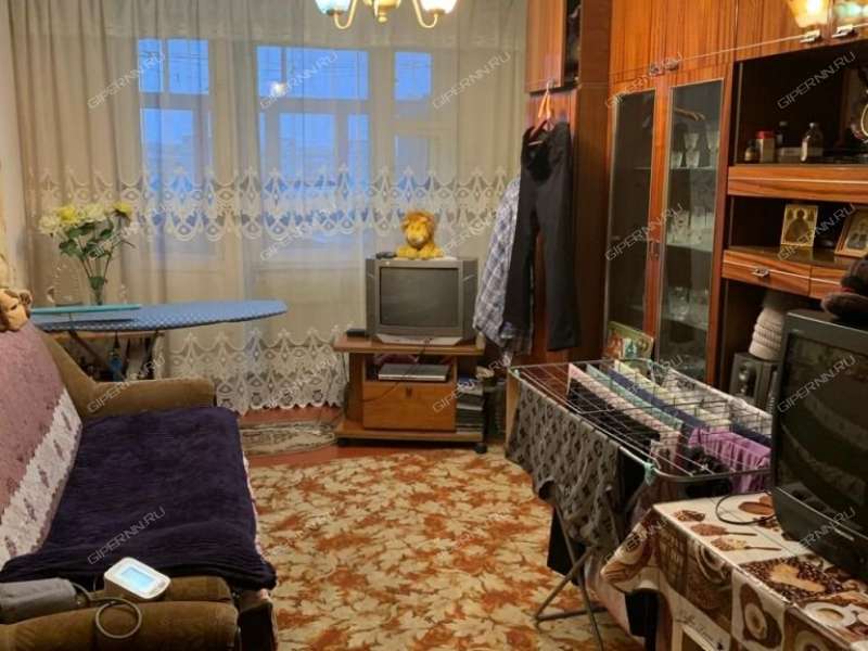 трёхкомнатная квартира на Комсомольской улице дом 10